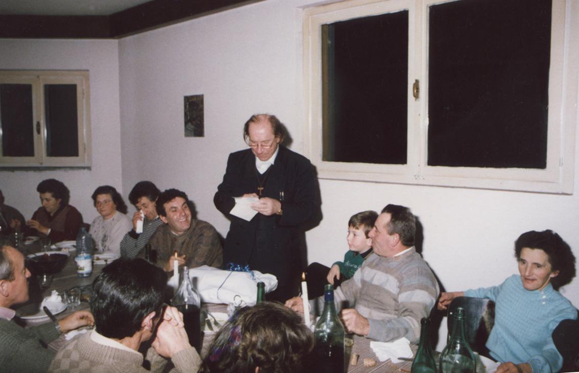 S. Egidio in Fontanella, fra David M. Turoldo festeggiato dagli abitanti e dagli amici